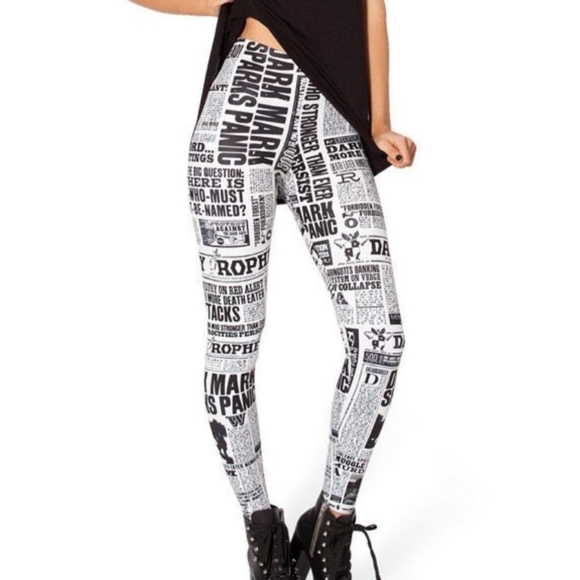 Blackmilk Pants - 💐Blackmilk L, Daily Prophet HWMF Legging